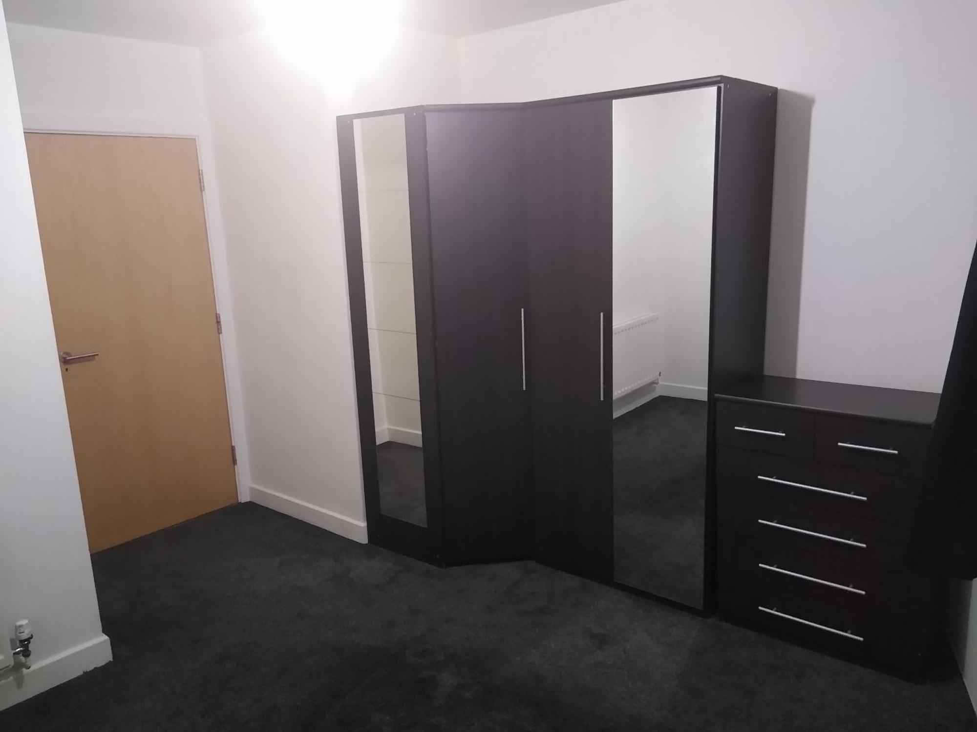 Room In Luxurious Penthouse Apartment Лондон Экстерьер фото